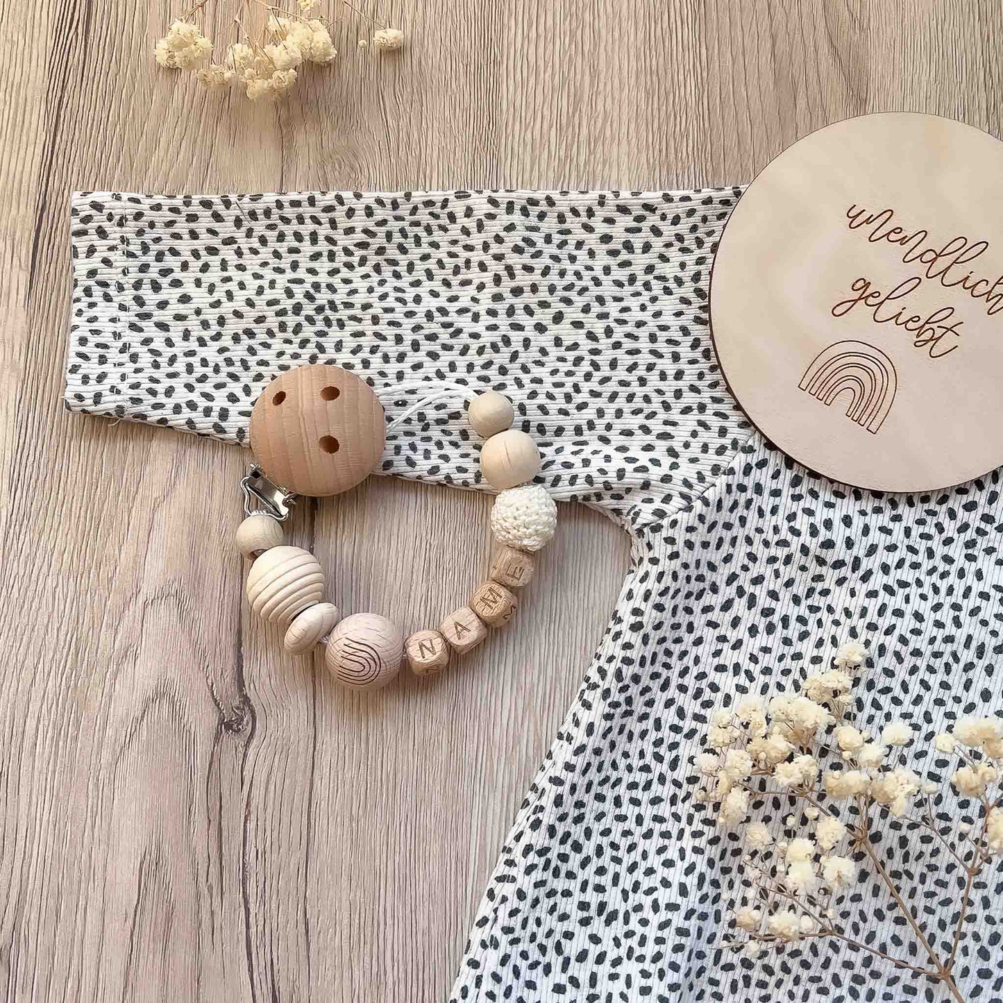 Kotenkram Schnullerkette Boho mit Name | cremeweiß | Unisex S3121K0135