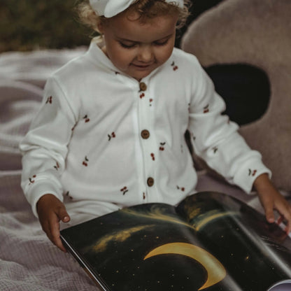 Kotenkram Kinderbuch in Reimen ab 3 Jahren zum Vorlesen mit großen Illustrationen. Din A4 Hochformat. Fadenheftung. Hardcover. Gute-Nacht-Geschichte - K2025K0551