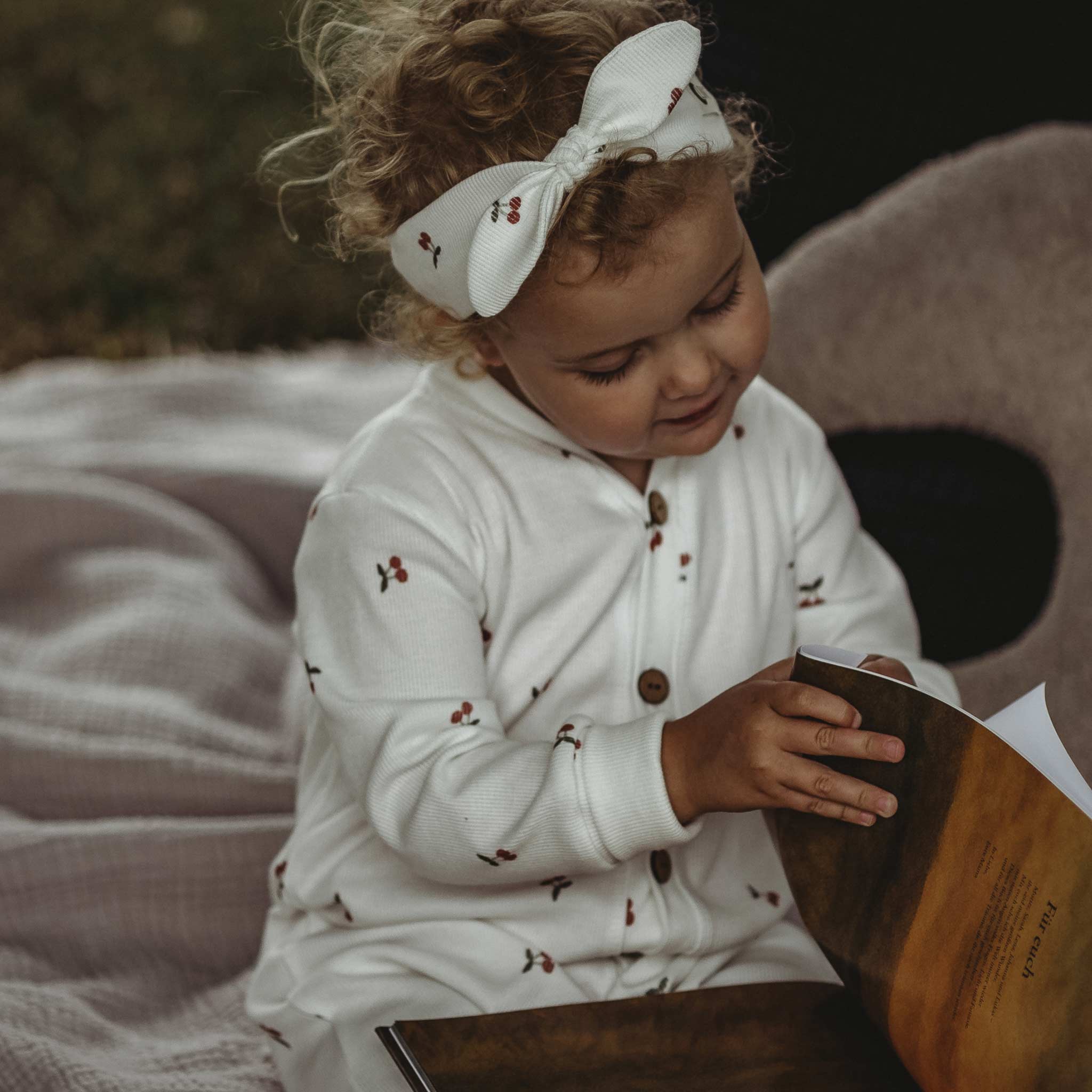 instagram koopration mit @threehappyhues kinderbuch mond zum vorlesen in reimen gute-nacht-geschicht ab 3 jahren
