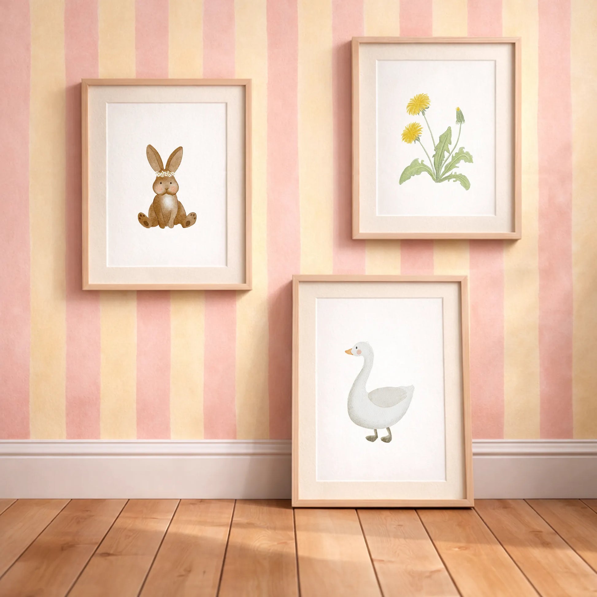 Kotenkram Poster 'Hase mit Blumenkranz', 'Löwenzahn', 'Gans' | Kinderzimmer Deko | DIN A4 P0125K043-P0125K0481-P5224K0465