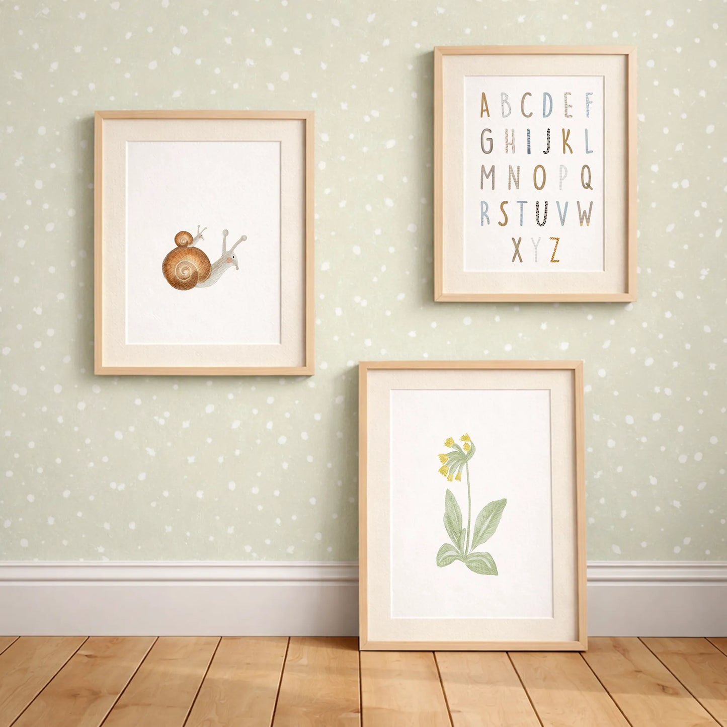 Buchstaben 'Poster ABC', Schnecken',  'Schlüsselblume' | Kinderzimmer Deko im Aquarell-Stil | DIN A4 - P0125K044-P5224K0465-P1524K0324D4