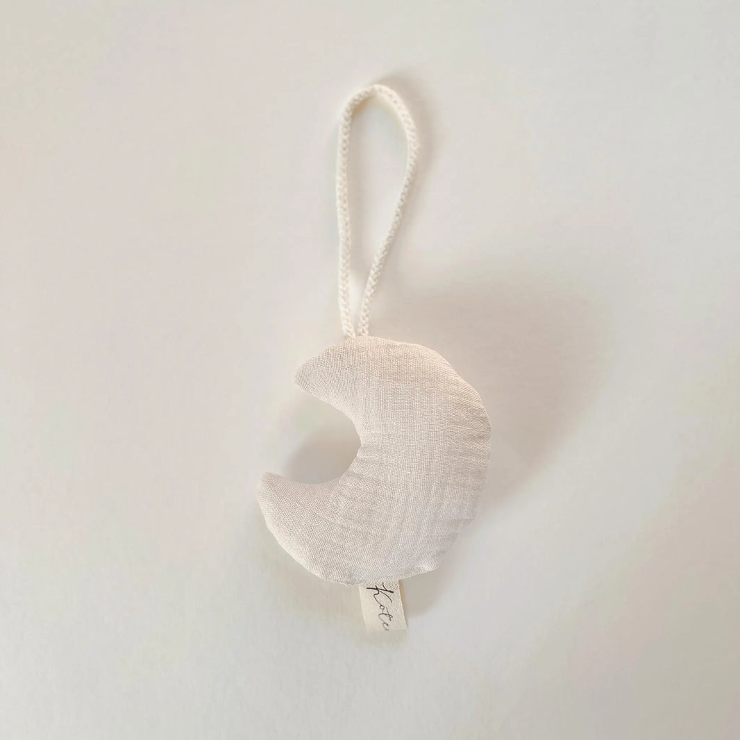 Kotenkram Schnulleranhänger Mond | Musselin cremeweiß | Baby S5024K0429