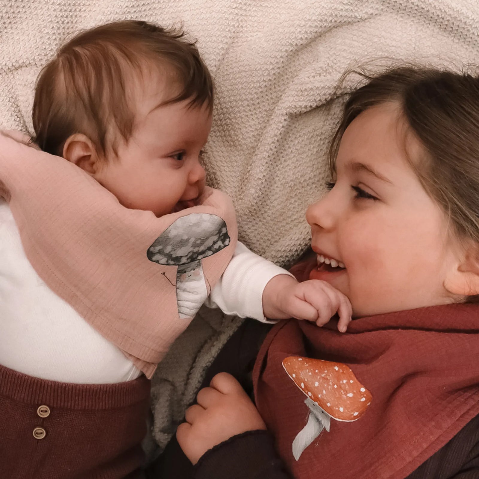 Aquarell-Bügelbild Grauer Pilz | Herbst | 7 × 9 cm