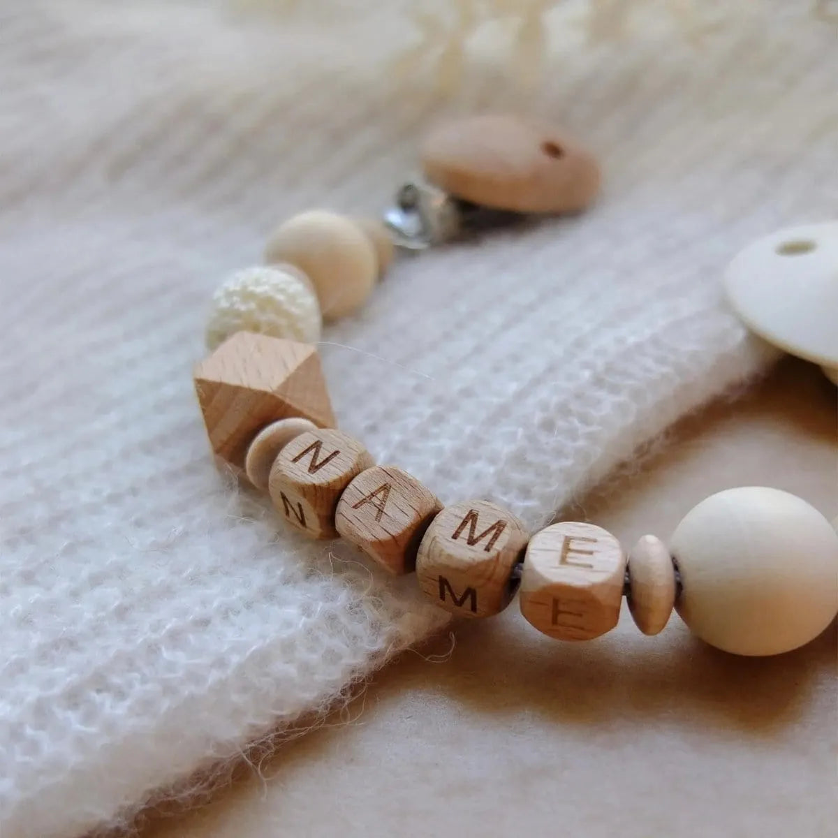 Kotenkram Schnullerkette schlicht mit Name | cremeweiß | Unisex S1722K0196